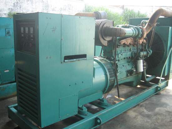 建阳租赁发电机- 发电机碳刷磨损的原因是什么