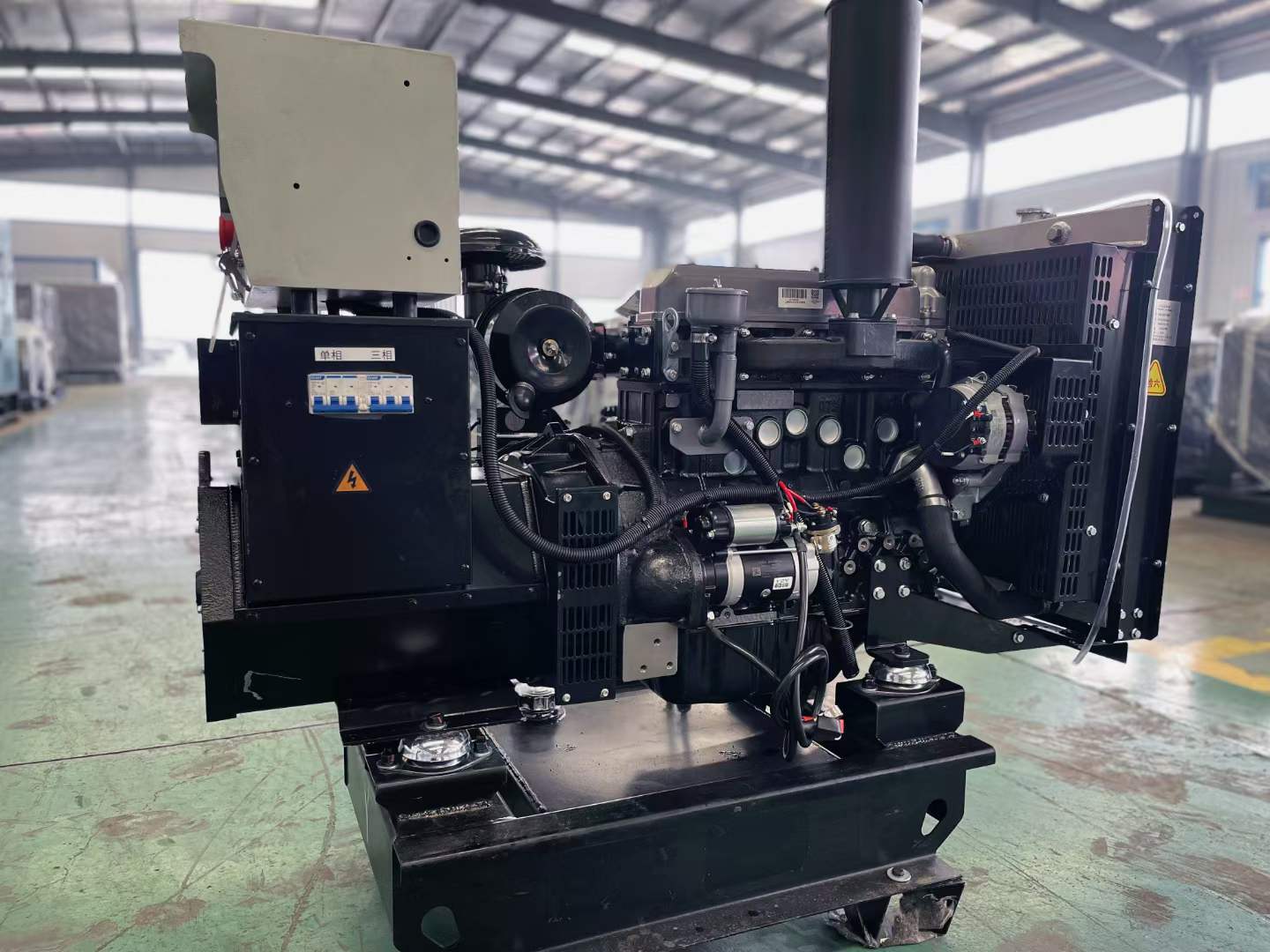 建阳如何降低电感性负载对发电机的影响？