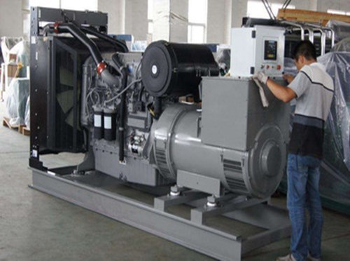 建阳柴油发电机组和储能设备配合使用的案例